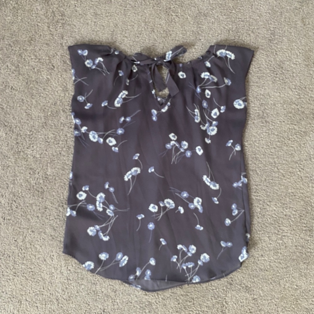 LC Lauren Conrad Top - Picture 2 of 5
